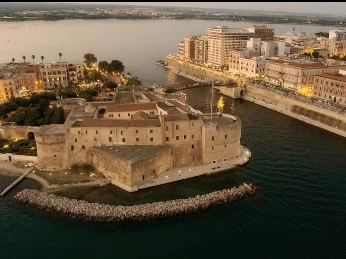 Casa Santagostino Lejlighed Taranto Eksteriør billede